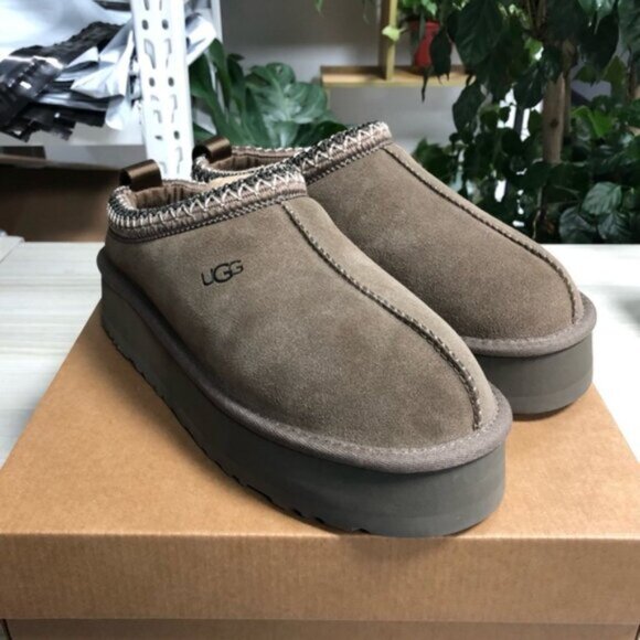 UGG Women's Tazz mushroom *NEW* - Picture 2 of 4